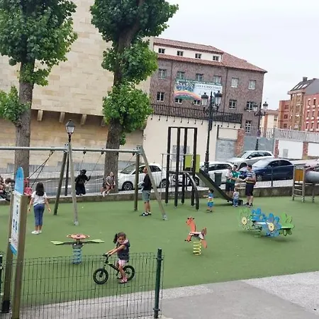 Campillin Lado Ayuntamiento Www Venaoviedo Es Oviedo